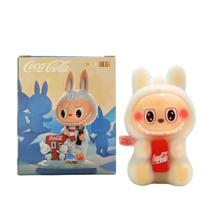 MINIATURA LABUBU COCA COLA FIGURA 1 UNIDADE ENVIO ALEATÓRIO