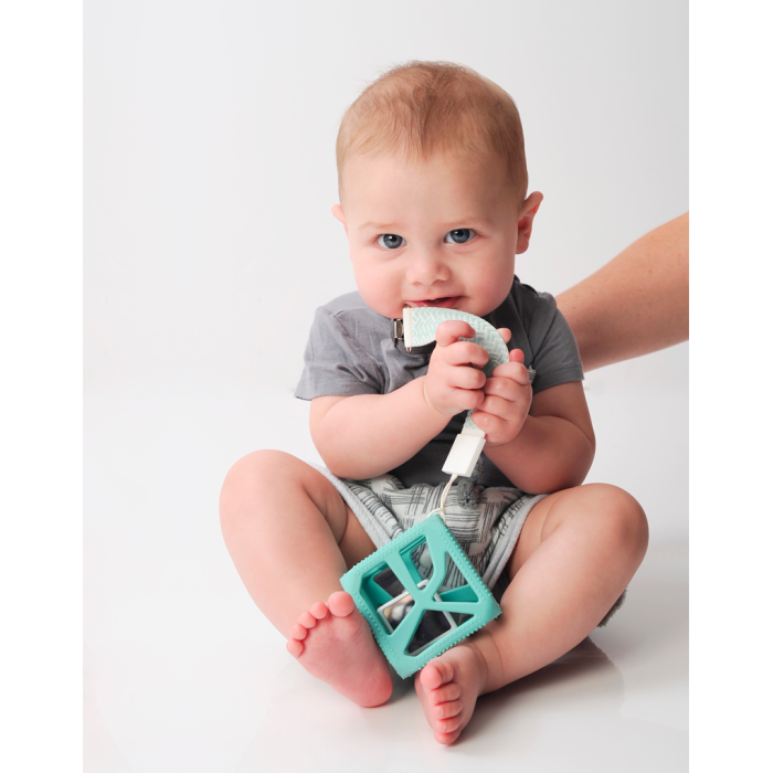 CINTA PORTA CHUPETE DE SILICONA VERDE SARO